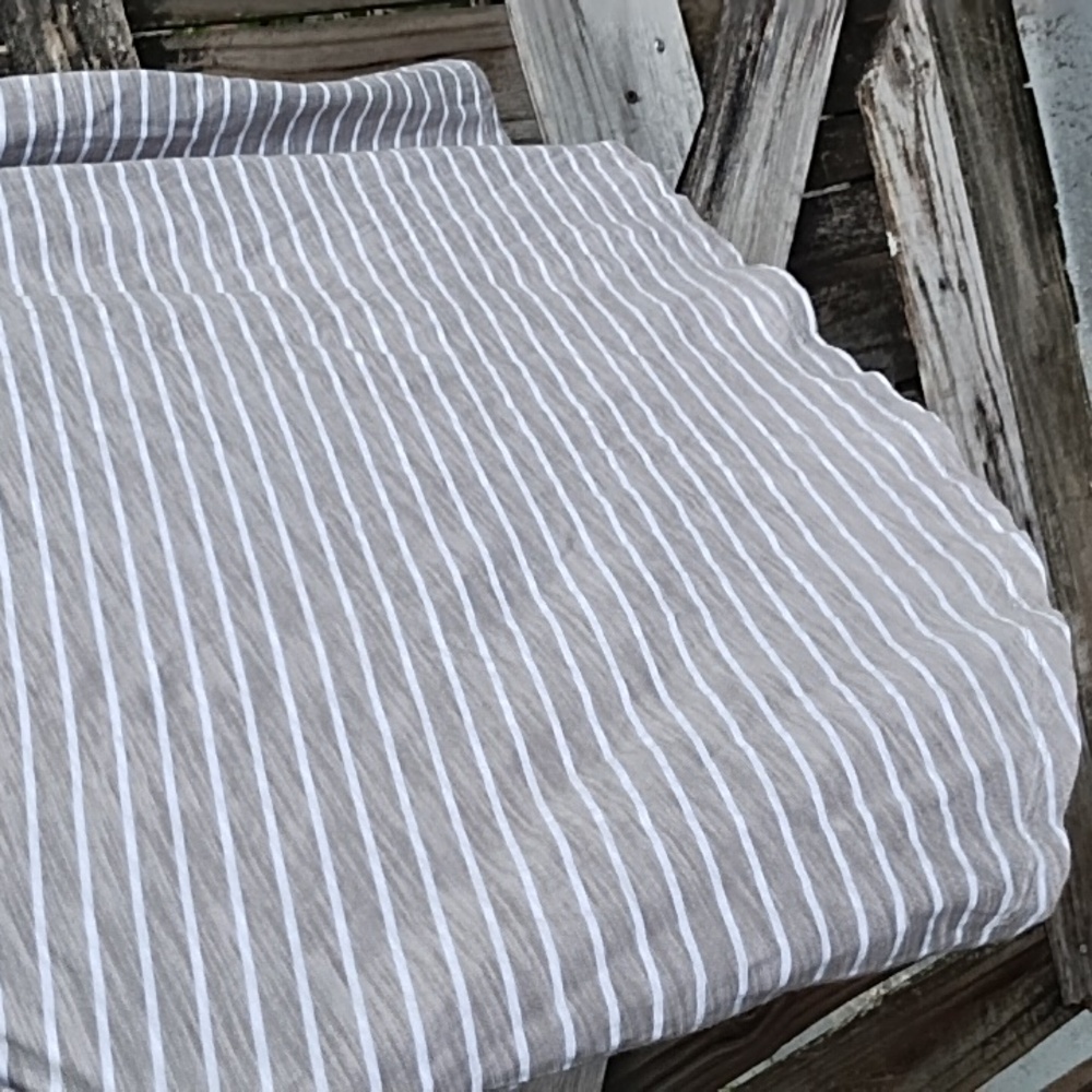 Striped Gray Striped Sleeveless Top (3X) - Picture 7 of 8